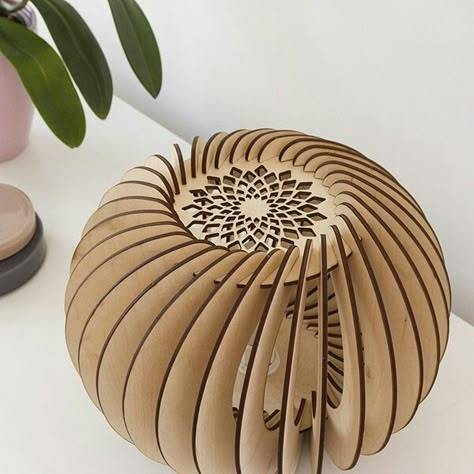 laser-cutting-amsterdam.jpg laser-cutting-amsterdam.jpg